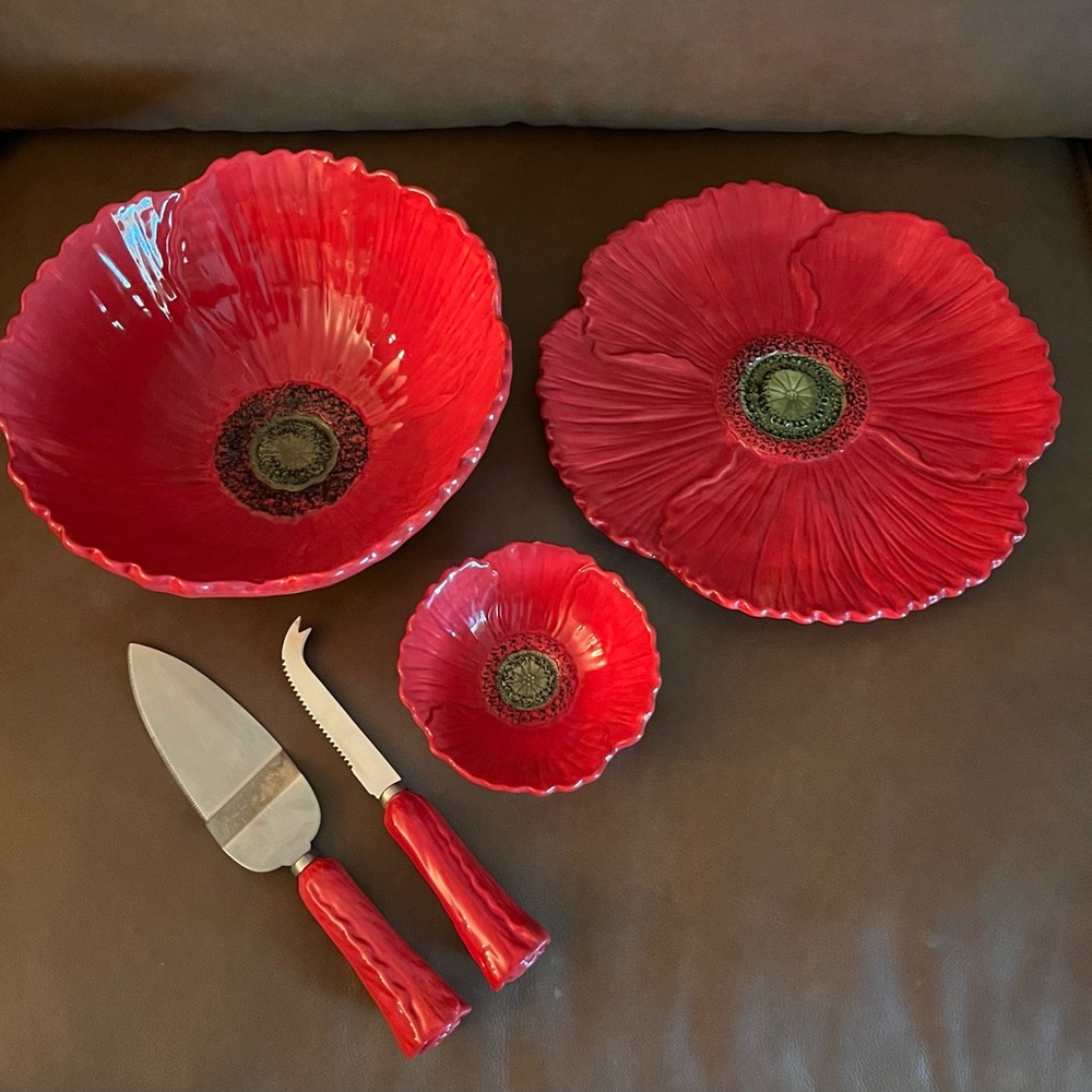 Ambiance 5 Piece Fleur Rouge Figural Serving Set, Rare Find
